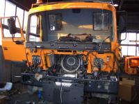Oprava vozidla T815-280R45 po havárii